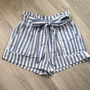 Shein Shorts Size Small